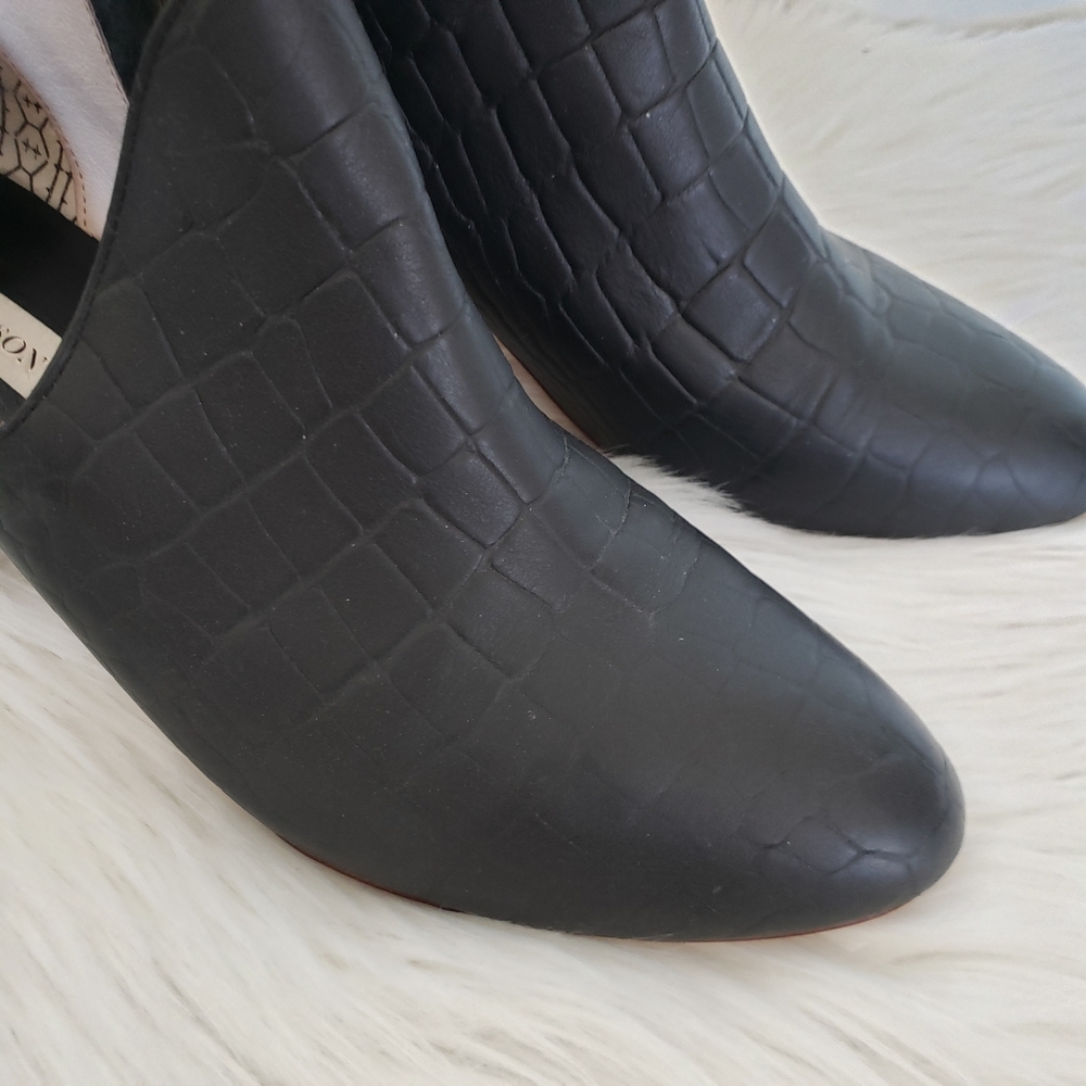 Matt Bernson Jagguar Black Leather Ankle Bootie - Size 9M - Picture 4 of 14